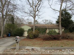 29 Island View Ter, Ocean View, NJ 08230