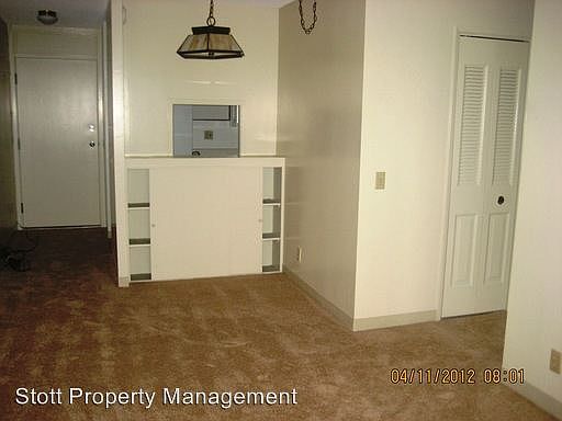 2nd image of 1215 Alexander St APT 402