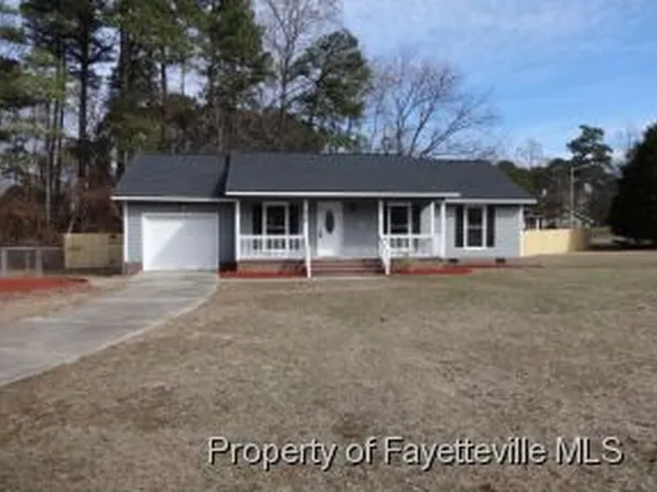 5336 Westminster Dr, Fayetteville, NC 28311