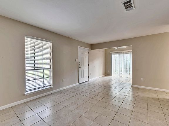 5th image of 7706 Eastcrest Dr #A