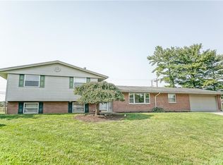 1240 Peidmont Dr, Fairborn, OH 45324
