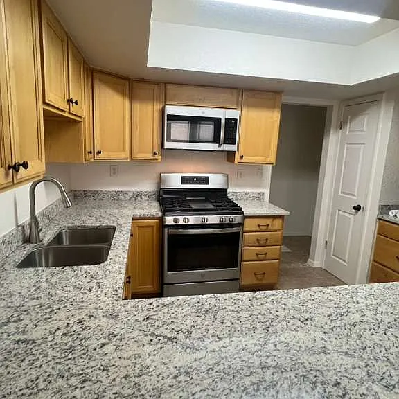 628 El Parque Dr — Photo 4