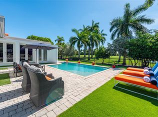 5301 Alton Rd, Miami Beach, FL 33140