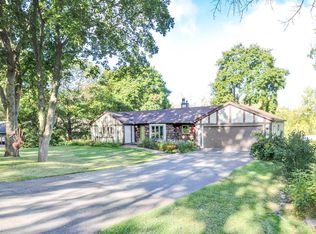 2818 N River Rd, Waterford, WI 53185