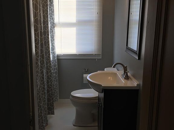 Fully updated bathroom