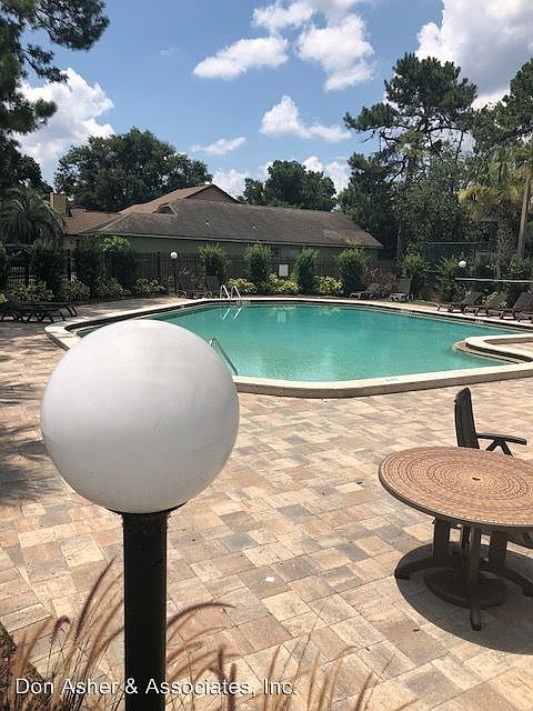 1st image of 774 Ashley Ln