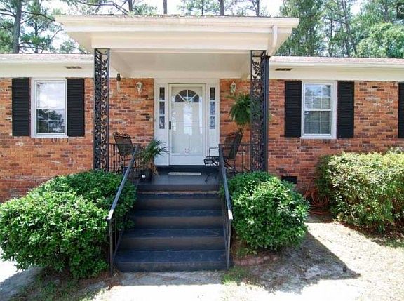 2nd image of 7401 Creekwood Dr