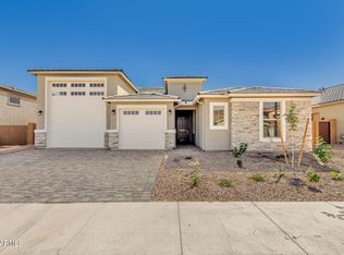 15791 W DESERT HOLLOW Drive, Surprise, AZ 85387