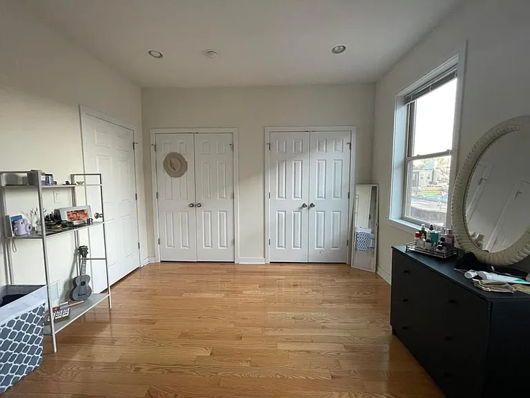 528 N 36th St #1 — Photo 5