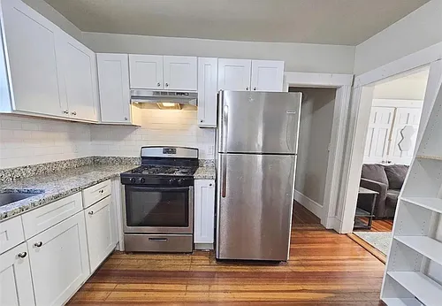 91 Frederick Ave #2 Photo 1