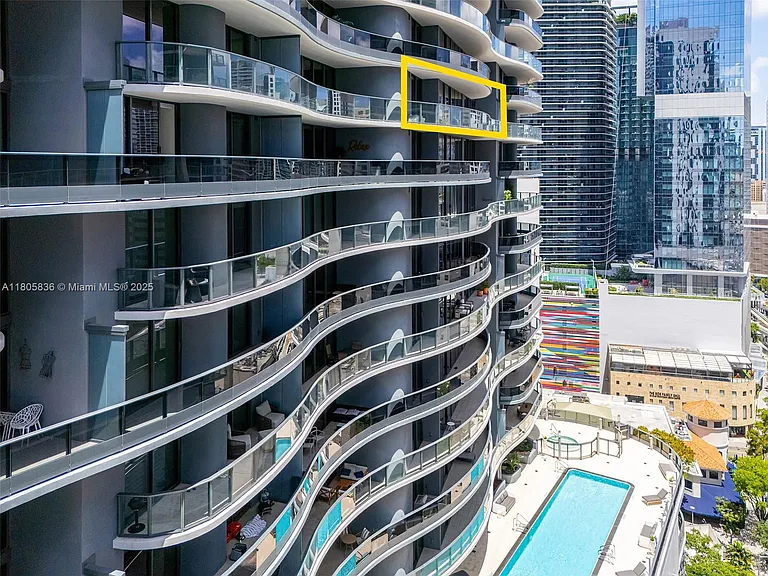 1000 Brickell Plz #2709 — Photo 41