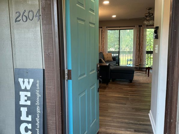 2604 Fairway Oaks #2604