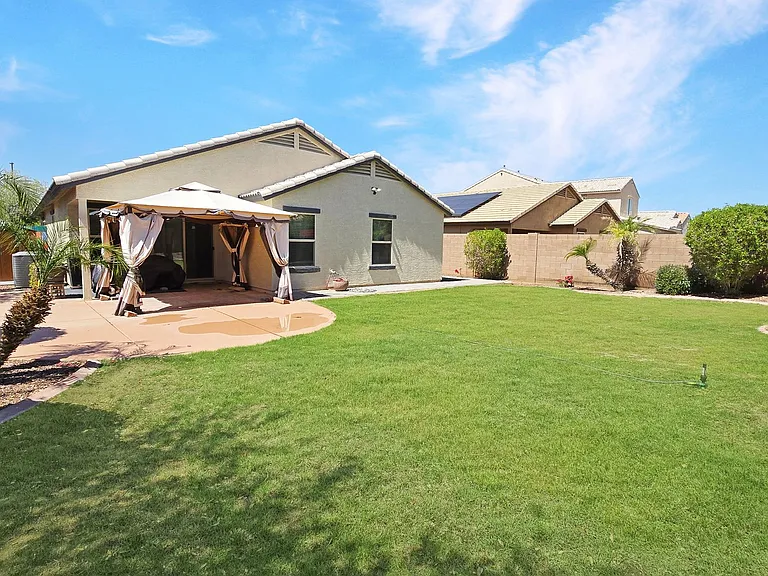 3913 S 185th Ln — Photo 30