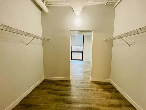Arcade Residences — Photo 6