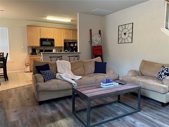 5th image of 13617 Oystercatcher Dr