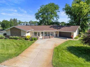 4708 30th St, Columbus, NE 68601