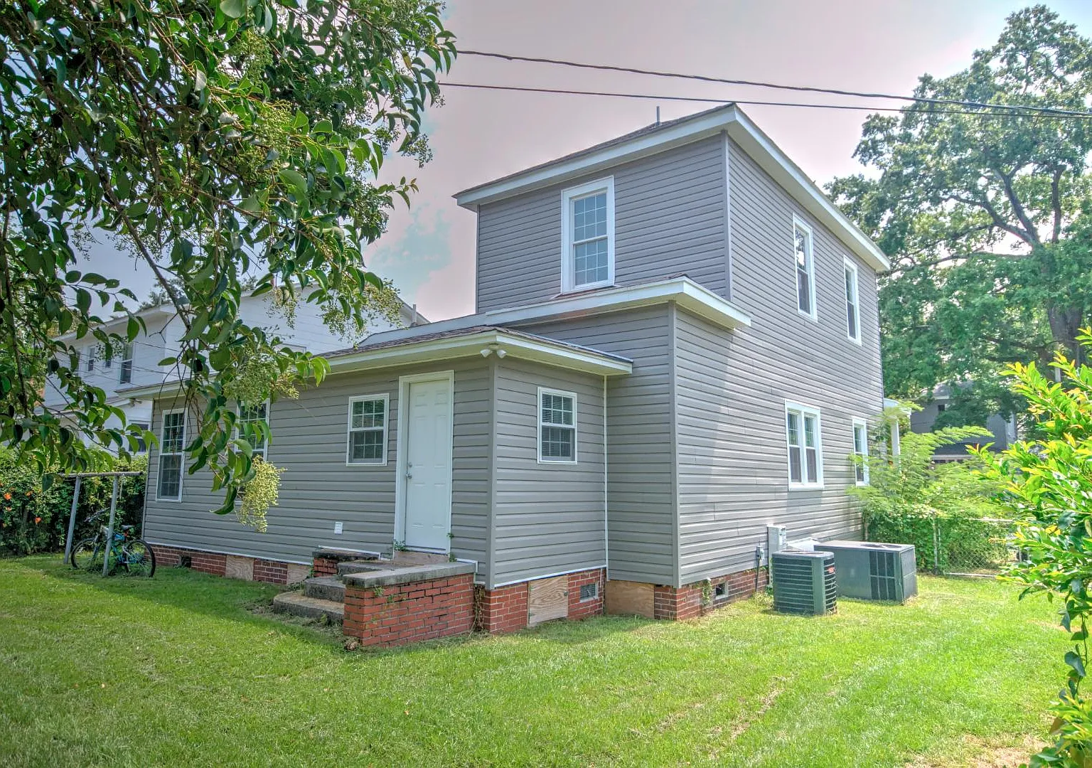 809 Ohio St — Photo 4