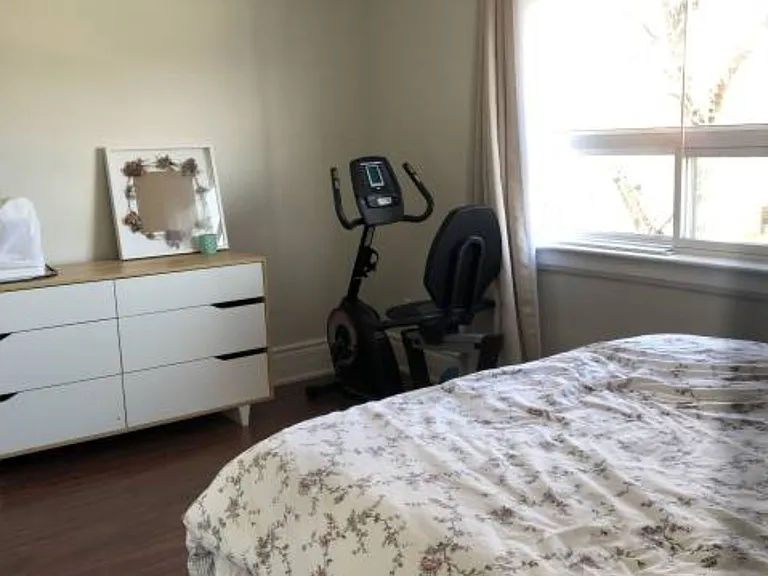 43 Bowie Ave — Photo 5