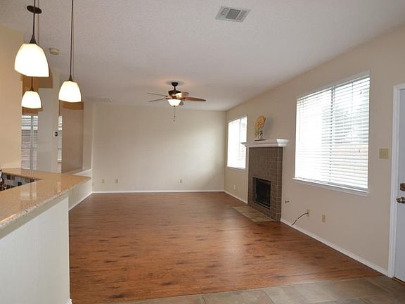 5th image of 1656 Prescott Cir
