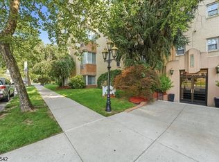 19-31 Lyons Ave #207, Newark City, NJ 07112