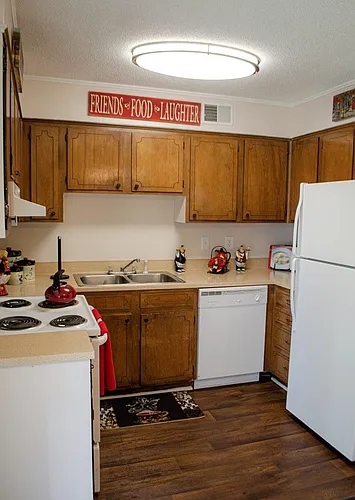 Vista Villa Apartment Homes Photo 1