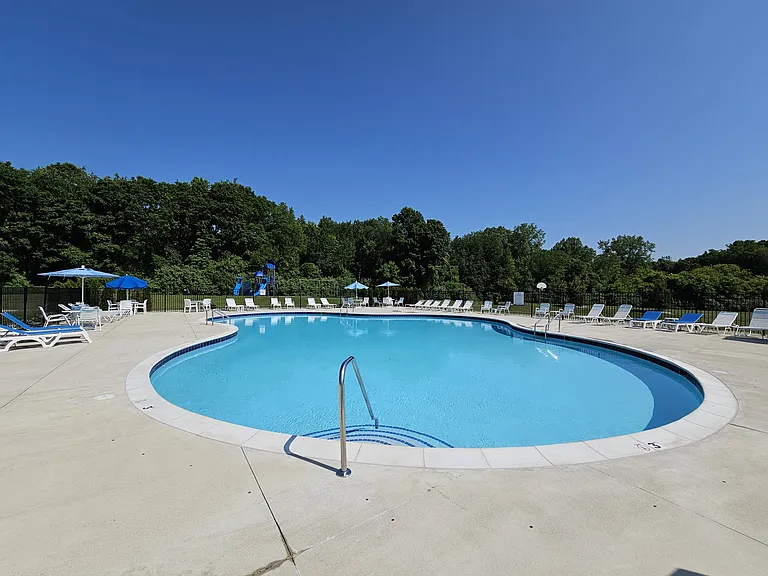 Highland Hills — Photo 21