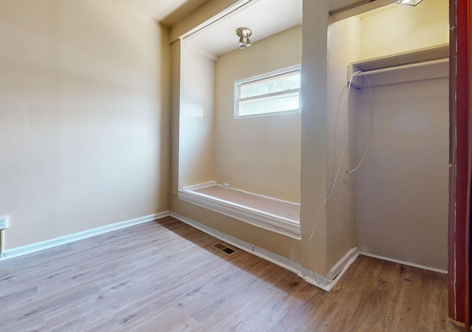 5021 Germantown Avenue — Photo 4