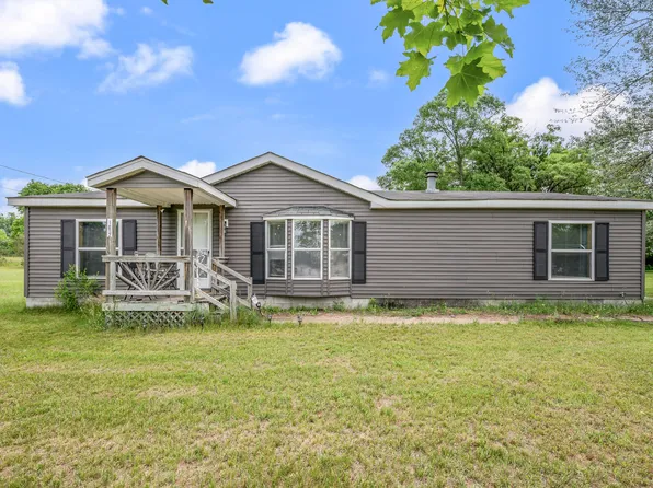 1012 Henderson St, Big Rapids, MI 49307
