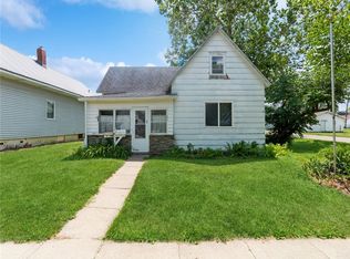 319 W Spring St, Colfax, IA 50054