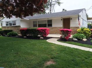 1907 Osbourne Ave, Willow Grove, PA 19090