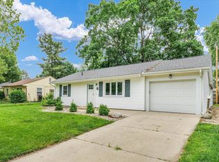 713 E Michigan Ave, Urbana, IL