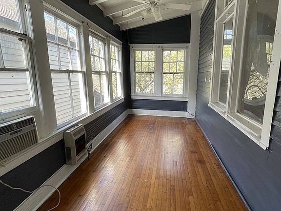 2nd image of 7820 Saint Charles Ave #5