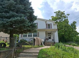 1706 Arlington Ave, Des Moines, IA 50314