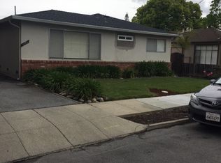 1173 Oliver St, Redwood City, CA 94061