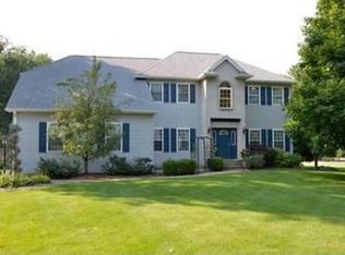 15624 Robin Ln, Mishawaka, IN 46545