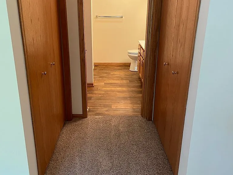 Door Creek Apartments — Photo 15