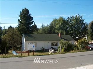 18725 82nd Ave NE, Kenmore, WA 98028