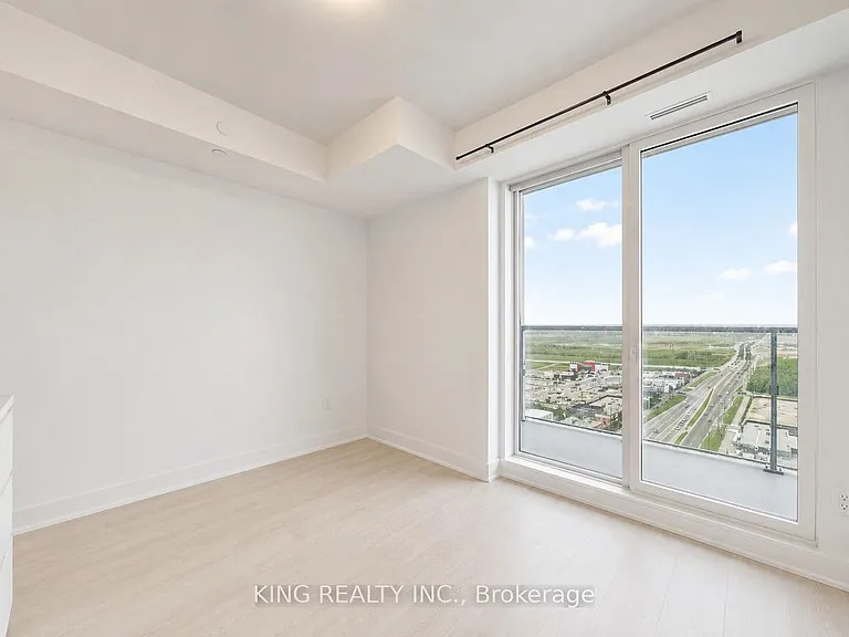 2545 Simcoe St N #2217 — Photo 14
