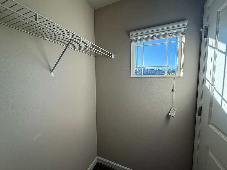 8657 Atlas Ave NE — Photo 25