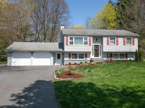 284 Asbury Rd, Lansing, NY 14882