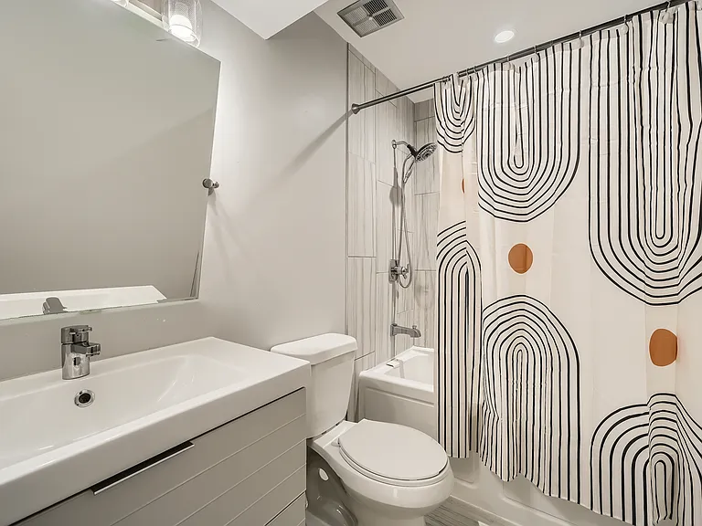 1204 Druid Knoll Dr — Photo 39