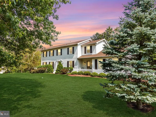 240 Freed Rd, Harleysville, PA 19438