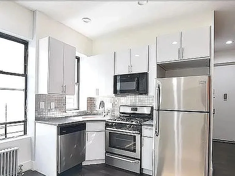 100 W 143rd St #5B — Photo 1