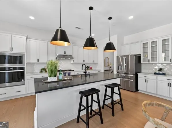 5014 Baywood Ln, Woodstock, GA 30188