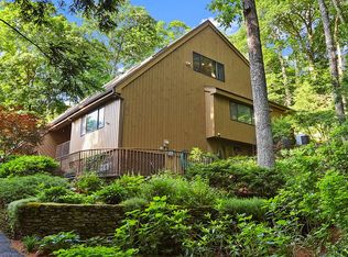 246 Old Poverty Rd, Southbury, CT 06488