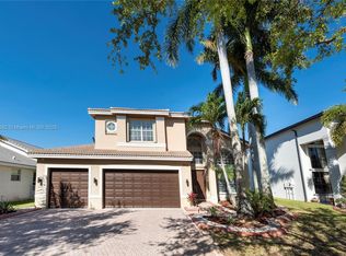 5458 SW 195th Ter, Hollywood, FL 33029