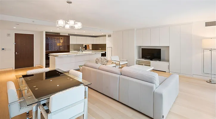 Rented by Douglas Elliman | media 37