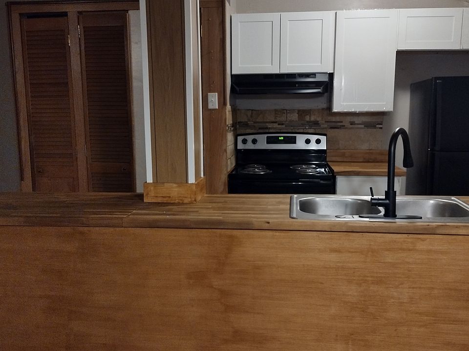 2nd image of 3616 Emm Ell St SW #2