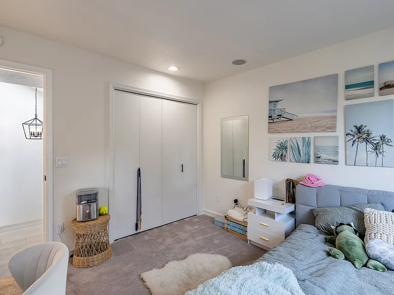 70 Mariani Ct — Photo 36