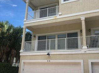 135 S 3rd Ave #D-R, Jacksonville Beach, FL 32250